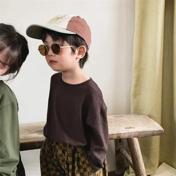 2023 Новые весенне-осенние детские футболки, детские топы с длинными рукавами, одежда для мальчиков, хлопковые футболки для девочек, Корейская детская одежда, однотонная повседневная Изображение 2