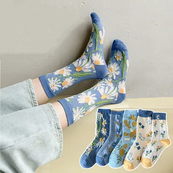 Новые женские носки в стиле ретро Харадзюку 2023 года, Японские модные винтажные длинные носки с цветочной вышивкой в Корейском стиле, милые носки с оборками Kawaii Изображение 2