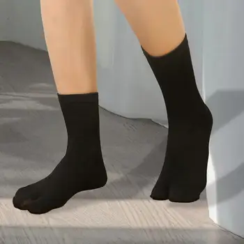 Носки Tabi с двумя носками-флип-флопами для покупок в помещении и на открытом воздухе, пеших походов Изображение 2