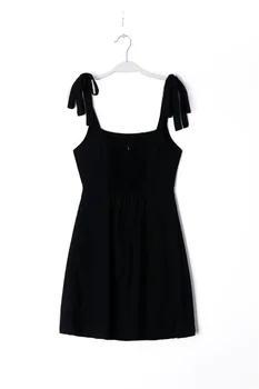 Платье-комбинация KEYANKETIAN на шнуровке с высокой талией, Новое черное женское платье-футляр с вырезом лодочкой во французском стиле, шифоновое платье без рукавов Изображение 2