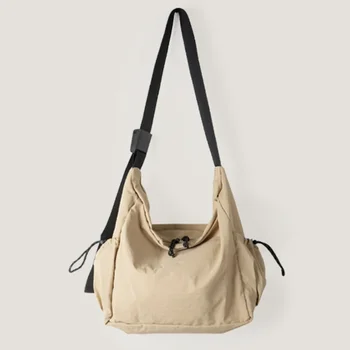Корейская версия Chikage Повседневная нейлоновая сумка Женский нишевый дизайн Легкая сумка через плечо Большая вместительная сумка на одно плечо